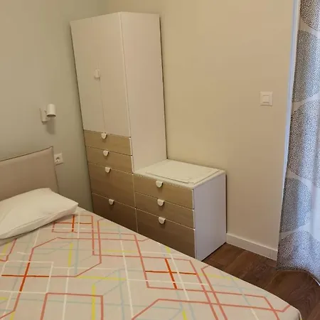 Apartment Style 2br*** Split