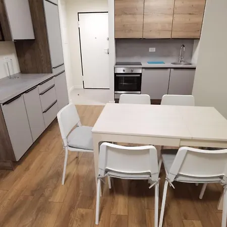 Apartment Style 2br***