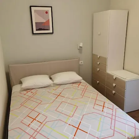 Style 2br*** Split
