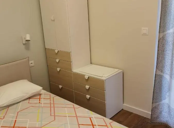 アパート Style 2br*** スプリト